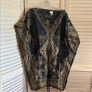 Elegant Black and Gold Kaftan